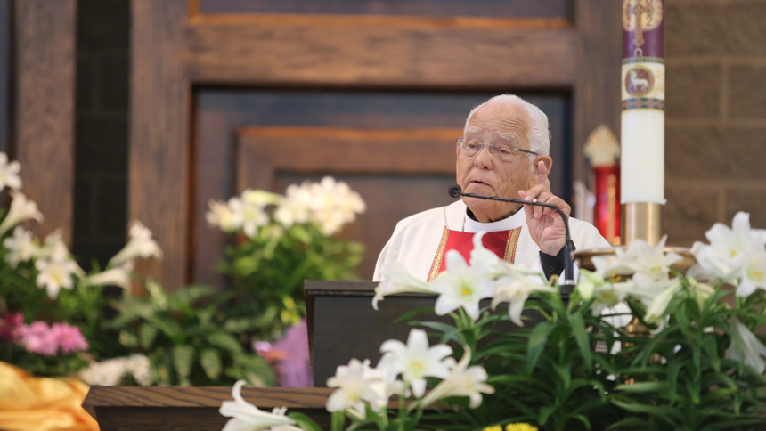 Monsignor Gerald Lewis, for whom the Lewis Award is named, delivers the homily at the award celebration Mass. 