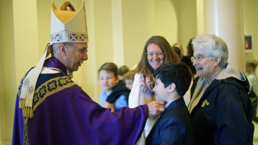 Bishop celebrates Mass for homeschoolers across diocese