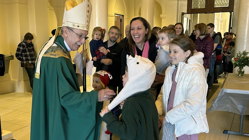 Bishop celebrates annual Mass with homeschool community