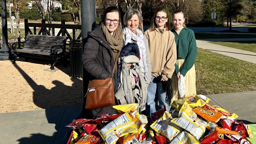 Bishop celebrates annual Mass with homeschool community