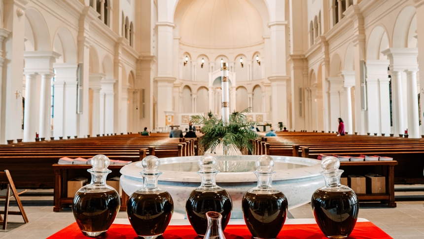 Chrism Mass draws Catholics from each deanery