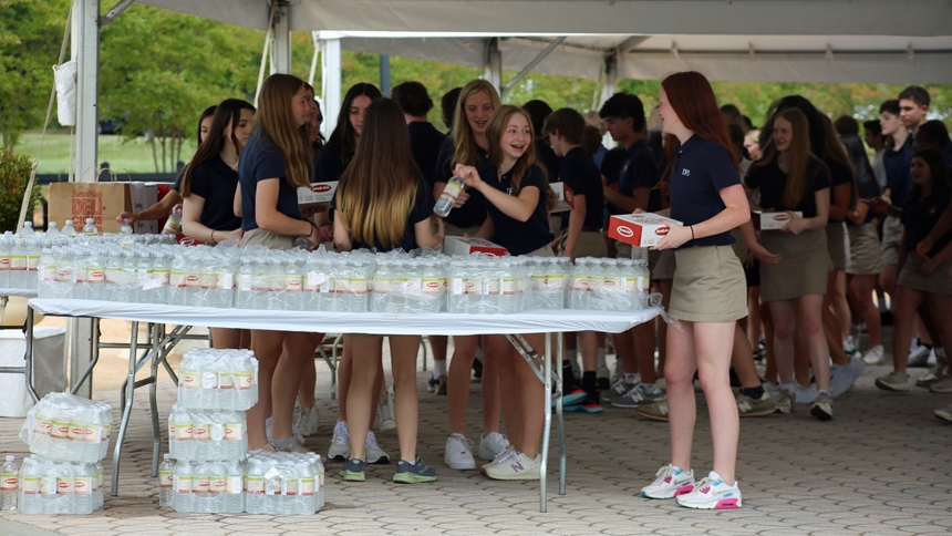 Graduating 8th graders celebrate at cathedral