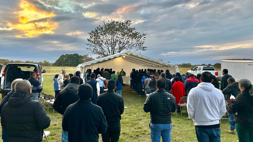 Bishop and cathedral team host Mass for farmworkers