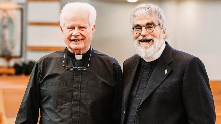 'Look up to the sky': Vatican astronomer visits New Bern